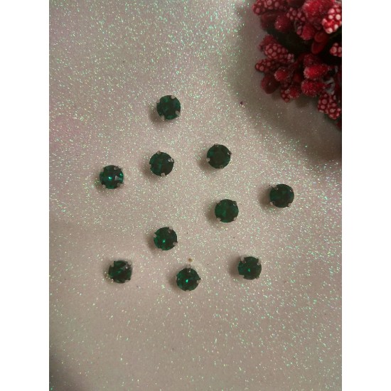 Стразы в цапах "Круг" цв. изумрудный, цена за 1 шт